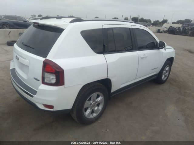 1C4NJCEBXHD182373 Jeep Compass Latitude