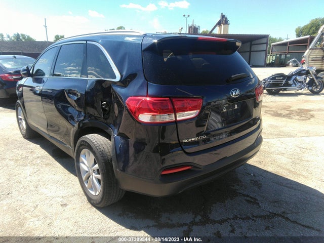 KIA SORENTO LX 2018 5XYPG4A35JG387621 Image 3