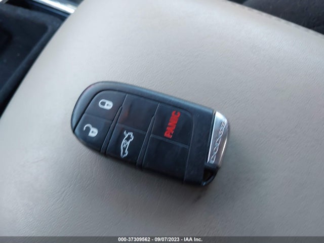 2013 DODGE CHARGER SE VIN: 2C3CDXBG9DH601319