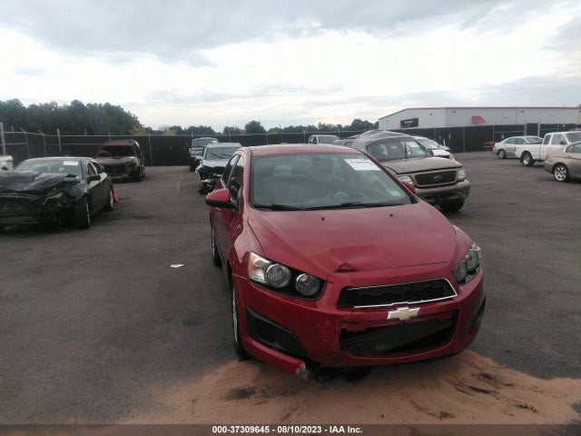 Chevrolet SONIC LT 2015 1G1JC5SH6F4126532 Image 6