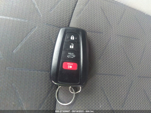 2020 TOYOTA RAV4 HYBRID XLE VIN: 2T3RWRFV1LW091776