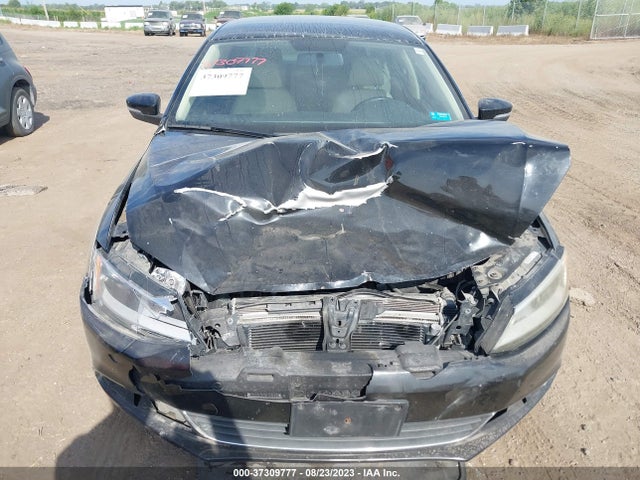 3VWD07AJXEM315178 Volkswagen Jetta Sedan Se W/connectivity