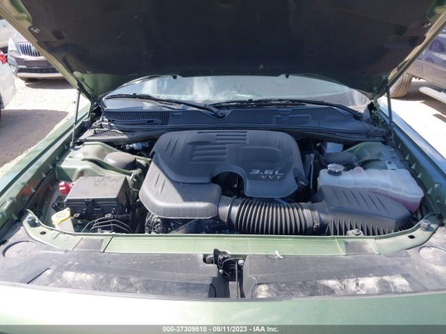 2C3CDZJG7NH226836 Dodge Challenger Gt
