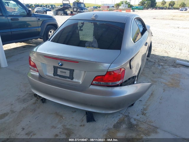 2009 BMW 1 SERIES 128I VIN: WBAUP73539VK75288