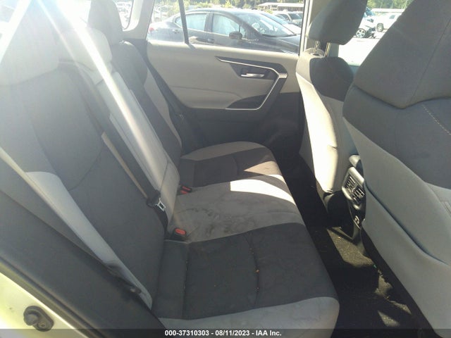2019 TOYOTA RAV4 2T3W1RFV7KW051556 Photo 7