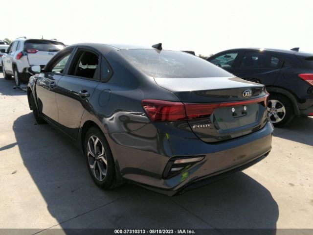 3KPF24ADXME406748 KIA Forte Lxs