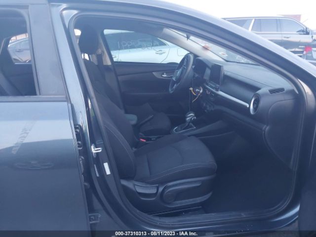 3KPF24ADXME406748 KIA Forte Lxs