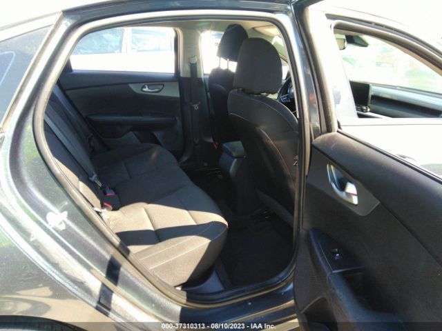 3KPF24ADXME406748 KIA Forte Lxs
