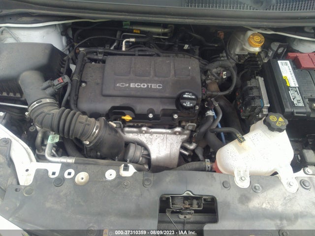 Chevrolet Sonic Premier 2019 1G1JF5SB8K4123662 Image 10