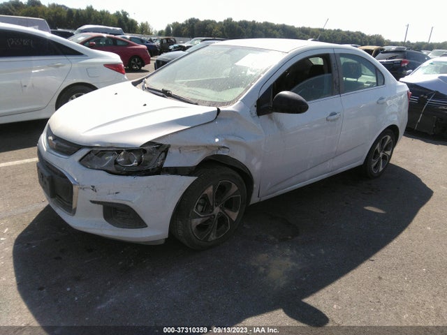 Chevrolet Sonic Premier 2019 1G1JF5SB8K4123662 Image 2