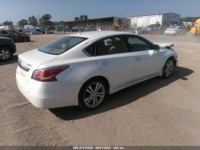1N4BL3AP8EC268349 Nissan Altima 3.5 Sl