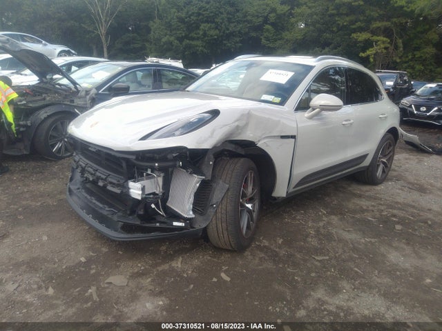 2022 PORSCHE MACAN WP1AG2A59NLB24102 Photo 1