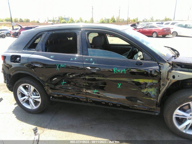 2023 Audi Q3, VIN: WA1EECF36P1084950