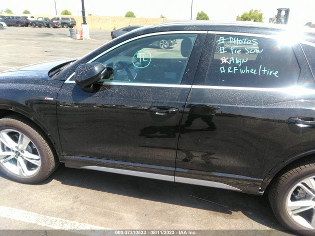 2023 Audi Q3, VIN: WA1EECF36P1084950