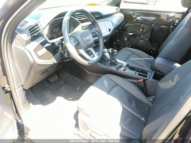 2023 Audi Q3, VIN: WA1EECF36P1084950