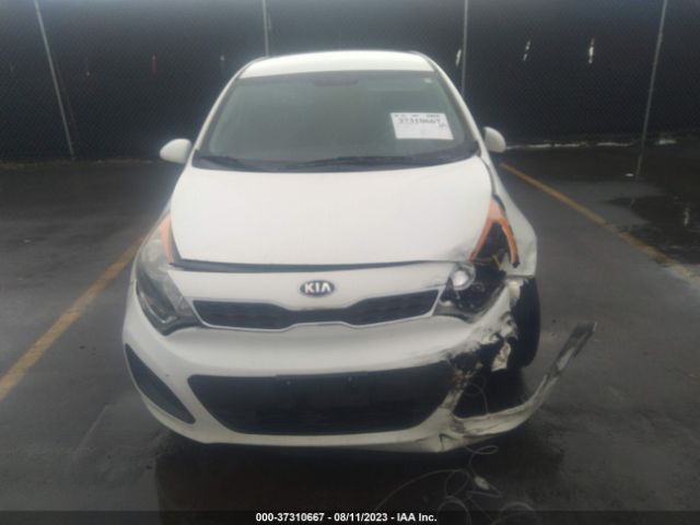 KNADN5A3XE6353145 KIA RIO EX