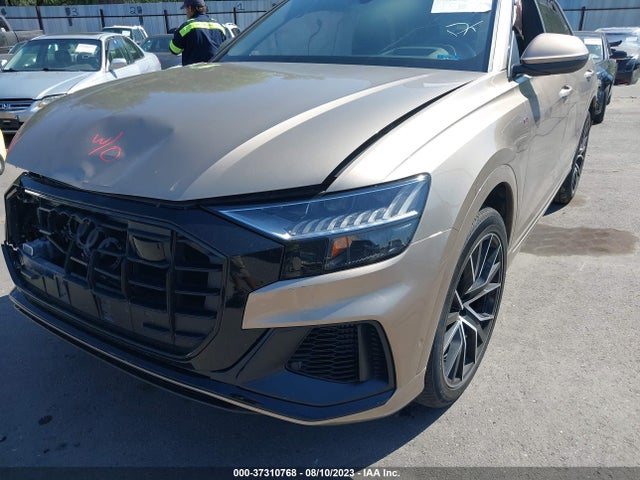 WA1FVAF18KD039958 Audi Q8 Prestige