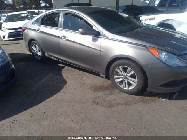 2014 HYUNDAI SONATA GLS VIN: 5NPEB4AC6EH945500