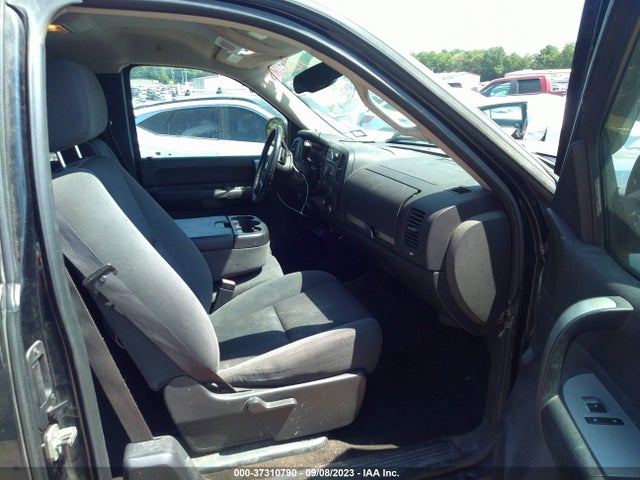 2009 CHEVROLET SILVERADO 1500 LT VIN: 1GCEK29049Z276818