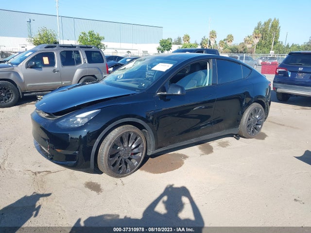 Tesla Model Y Performance 2023 7SAYGDEF5PF715177 Image 2