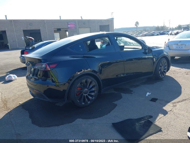 Tesla Model Y Performance 2023 7SAYGDEF5PF715177 Image 9