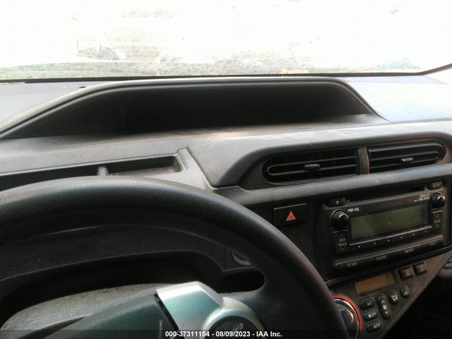 Toyota Prius C One/three/two/four 2014 JTDKDTB30E1075627 Image 9