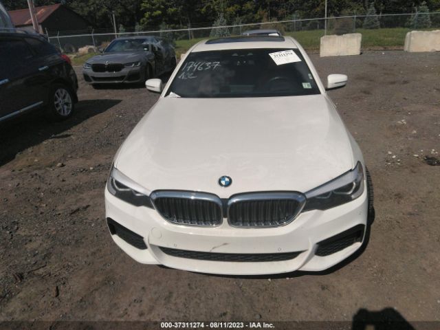 WBAJE7C55JG891673 BMW 5 Series 540i Xdrive