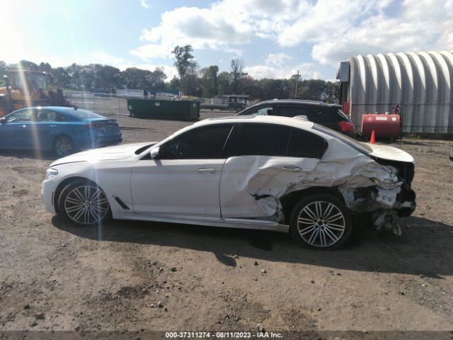 WBAJE7C55JG891673 BMW 5 Series 540i Xdrive
