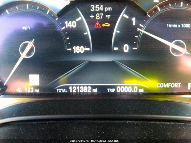 WBAJE7C55JG891673 BMW 5 Series 540i Xdrive