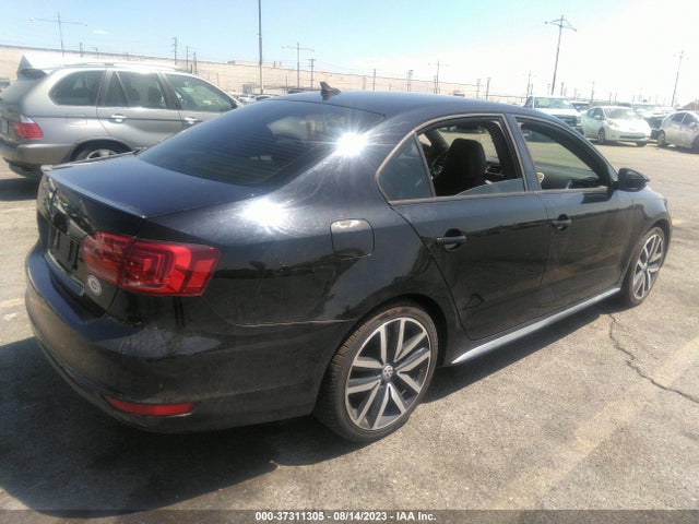 3VW5S7AJ4EM364777 Volkswagen Jetta Sedan Gli
