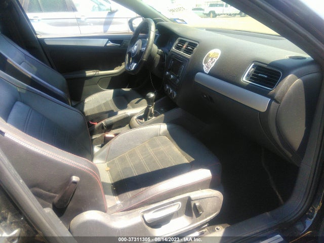 3VW5S7AJ4EM364777 Volkswagen Jetta Sedan Gli