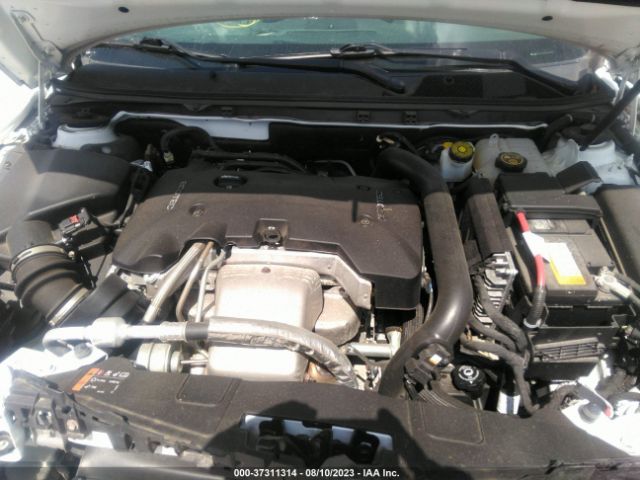 2G4GL5EX3H9132238 Buick Regal Sport Touring