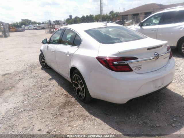 2G4GL5EX3H9132238 Buick Regal Sport Touring