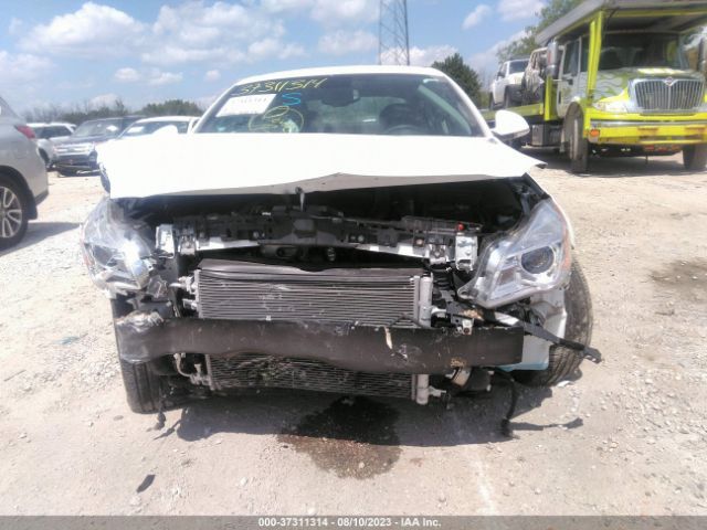 2G4GL5EX3H9132238 Buick Regal Sport Touring