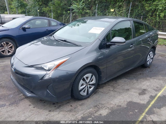 Toyota Prius Four 2016 JTDKARFU1G3028791 Image 2