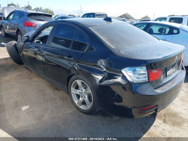 WBA3B1C59FK140353 BMW 3 Series 320i
