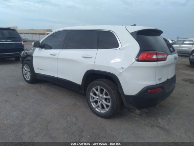 1C4PJLCB6FW791067 Jeep Cherokee Latitude