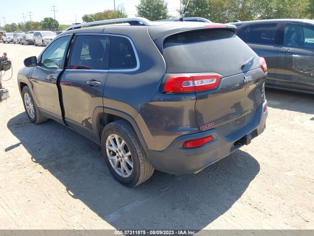 1C4PJLCS5FW670109 Jeep Cherokee Latitude