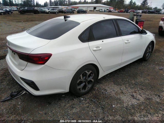2019 KIA FORTE LXS VIN: 3KPF24AD4KE092009