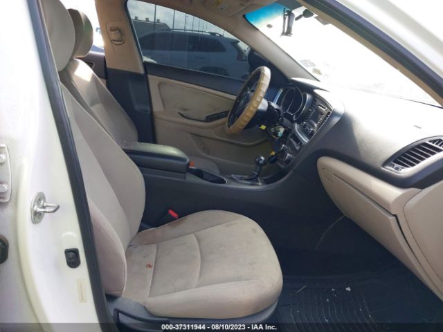 5XXGM4A72EG324952 KIA Optima Lx