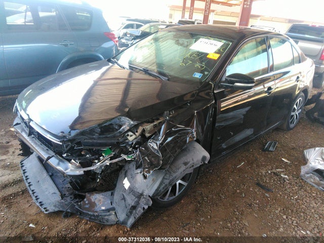 3VWDB7AJ8HM275830 Volkswagen Jetta 1.4t Se