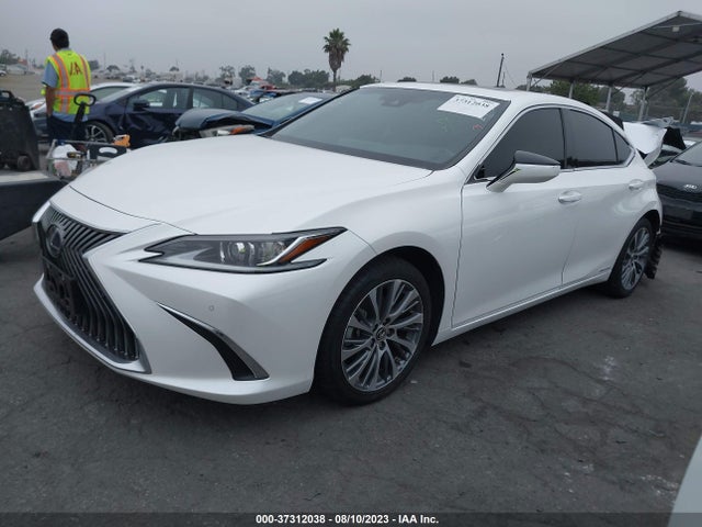 58ADA1C12MU012422 Lexus ES