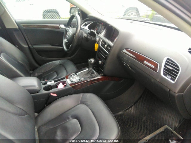 WAUBFAFL1EN032638 Audi A4 PREMIUM