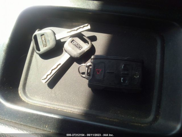 3GTU2UEC8EG422624 GMC Sierra 1500 Sle