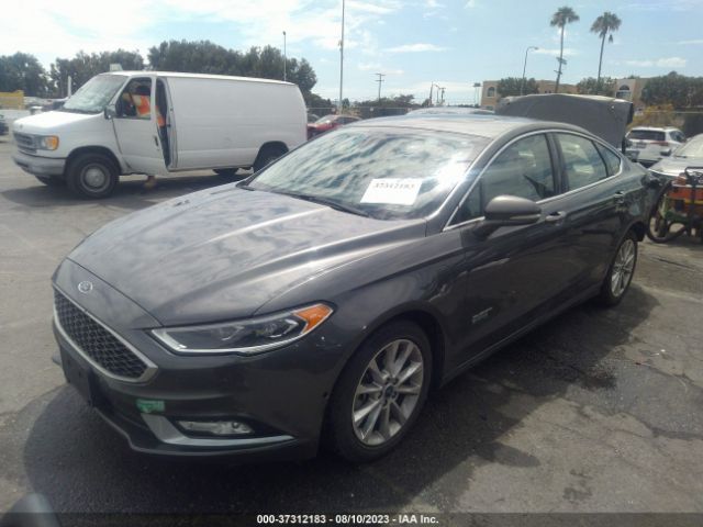 3FA6P0SU0HR258221 Ford Fusion Energi Titanium/platinum
