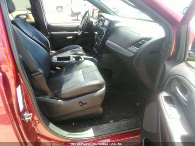 2C4RDGEGXKR688348 Dodge Grand Caravan Gt