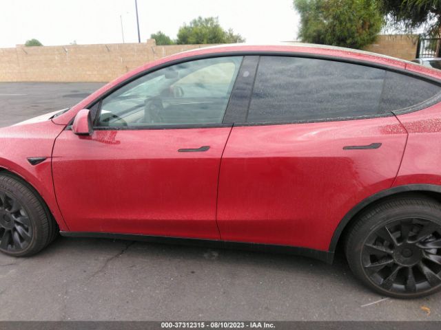 7SAYGDEE8PF789779 Tesla Model Y Long Range