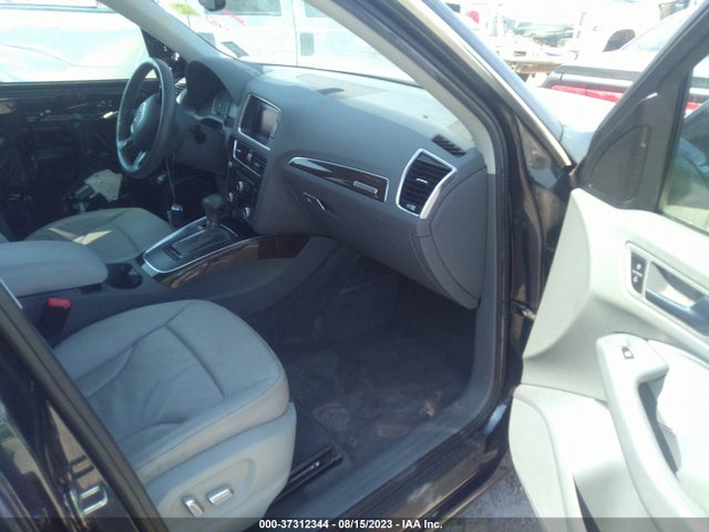 WA1CFAFP3EA023273 Audi Q5 PREMIUM