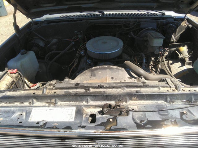 1985 CHEVROLET K10 VIN: 1GCEK14L9FJ165848