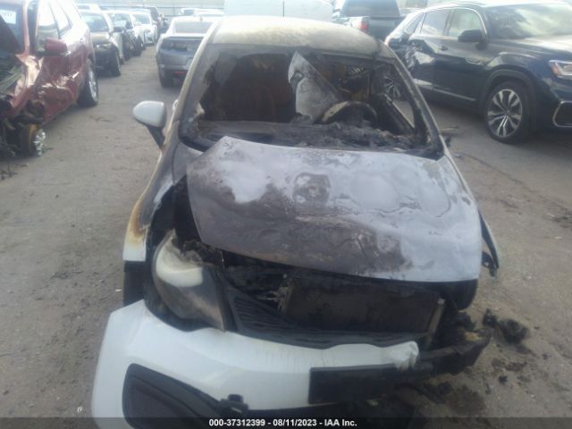 KNADM4A36F6500477 KIA RIO LX